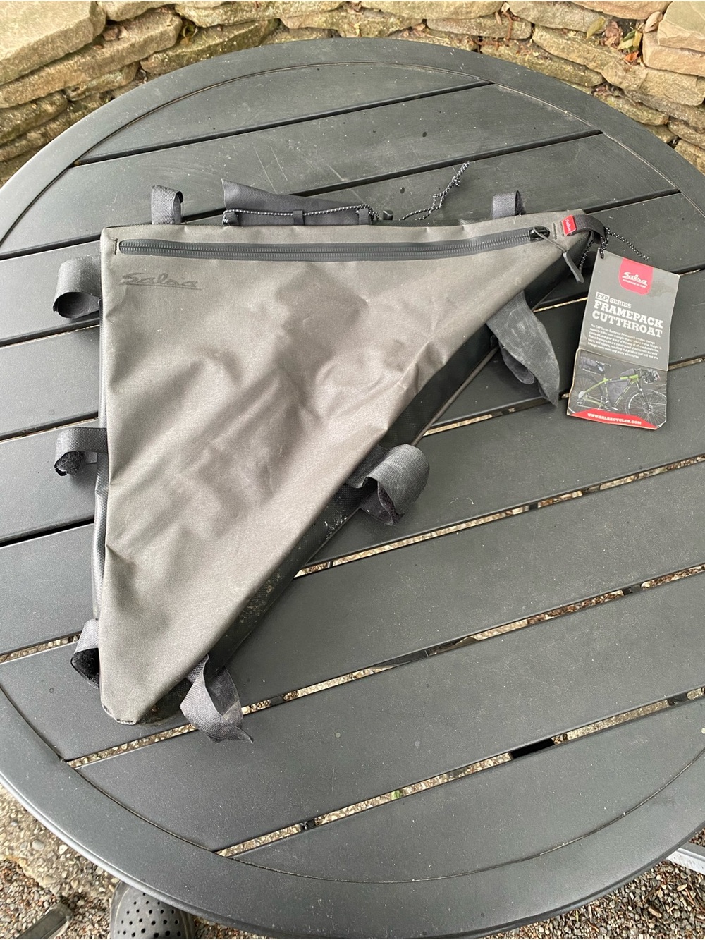Nice Matte Grey & Black Salsa Cutthroat EXP Series Full-Size XL FramePack